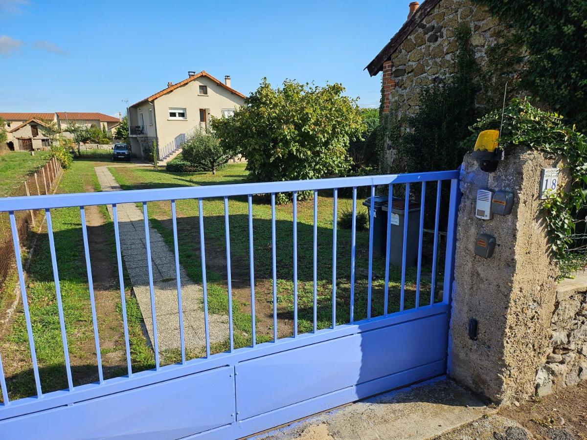 Apartament La Bourzede Langeac Zewnętrze zdjęcie