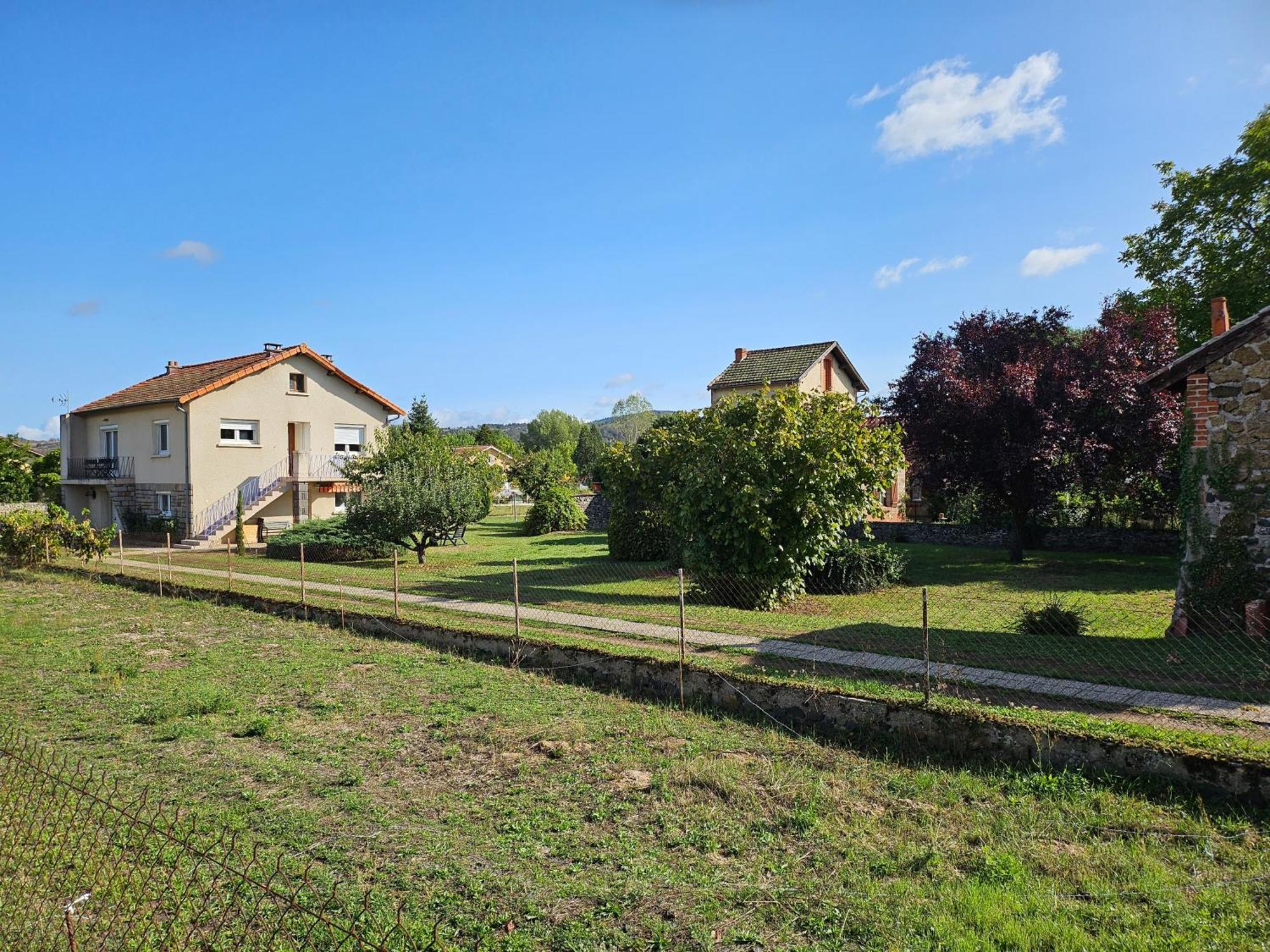 Apartament La Bourzede Langeac Zewnętrze zdjęcie